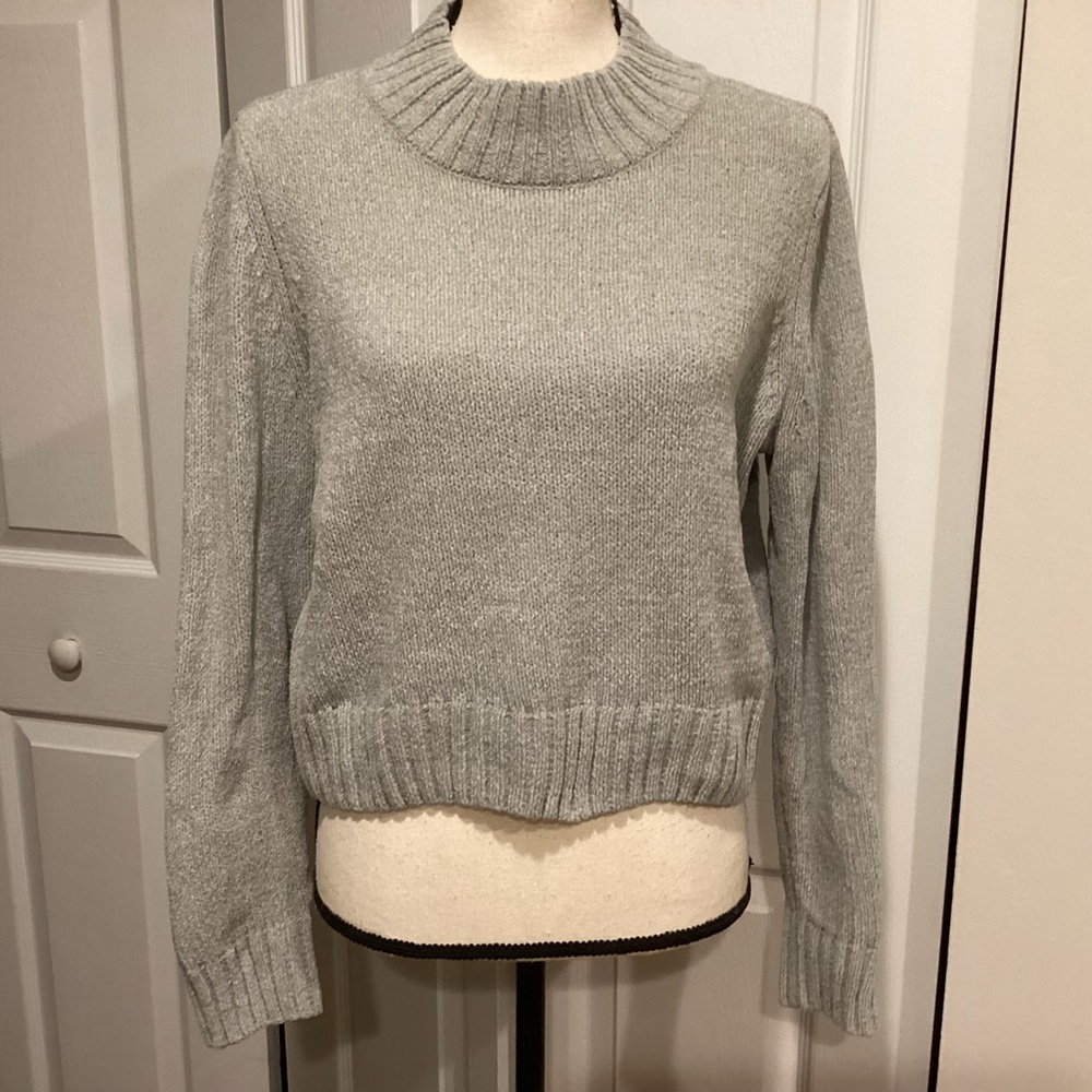 mid crop chenille sweater